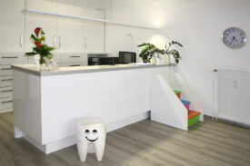 Geräumige Praxis in 51381 Leverkusen zur Übernahme Geräumige Praxis in 51381 Leverkusen zur Übernahme