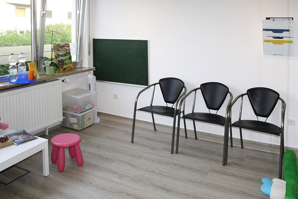 Geräumige Praxis in 51381 Leverkusen zur Übernahme | 324107