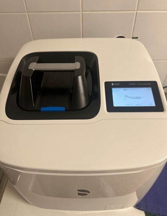 Dentsply Sirona DAC Universal Kombi Pflegegerät Dental reprocessing device 2019 | 323182