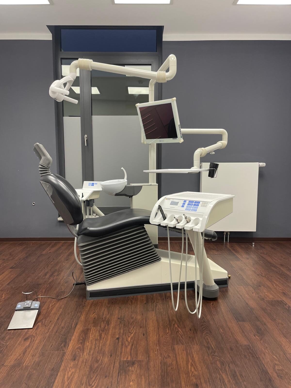 Sirona Behandlungseinheit Zahnarztstuhl – voll funktionfähig | 323936 Sirona Behandlungseinheit Zahnarztstuhl – voll funktionfähig | 323936