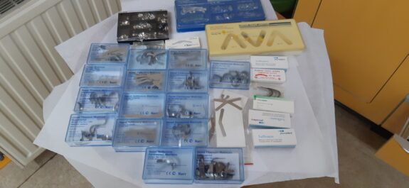 Kerr Hawe Matritzen in Metall u.Kunststoff, verschiedene Formen u. Größen, teilweise originalverpackt | 324542
