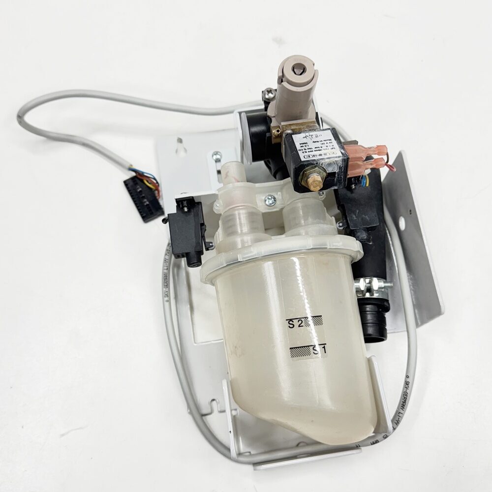 Kavo Bausatz externe Nassabsaugung für E50 E70 E80 1058 1063 1065 1066 1078 1080 | 325619 Kavo Bausatz externe Nassabsaugung für E50 E70 E80 1058 1063 1065 1066 1078 1080 | 325619