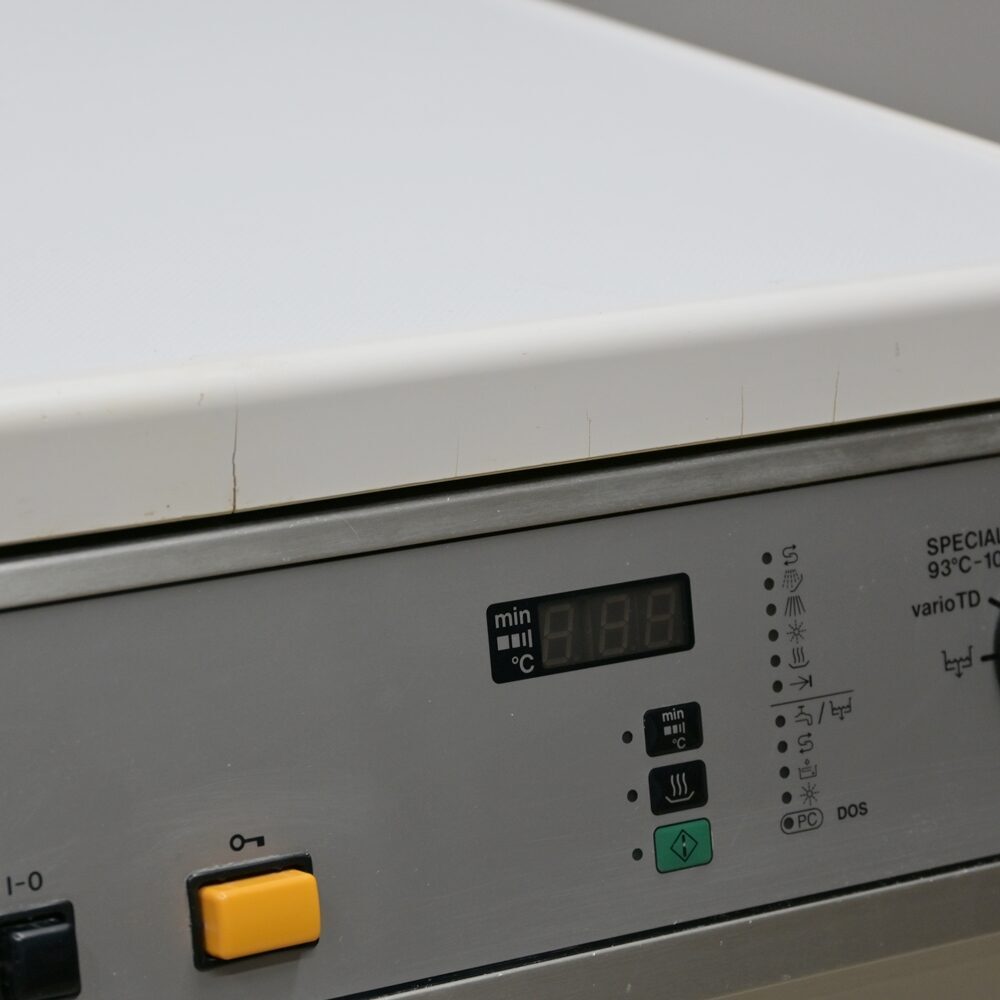 Miele G 7881 Thermodesinfektor 400V, gebraucht & geprüft | 325012 Miele G 7881 Thermodesinfektor 400V, gebraucht & geprüft | 325012