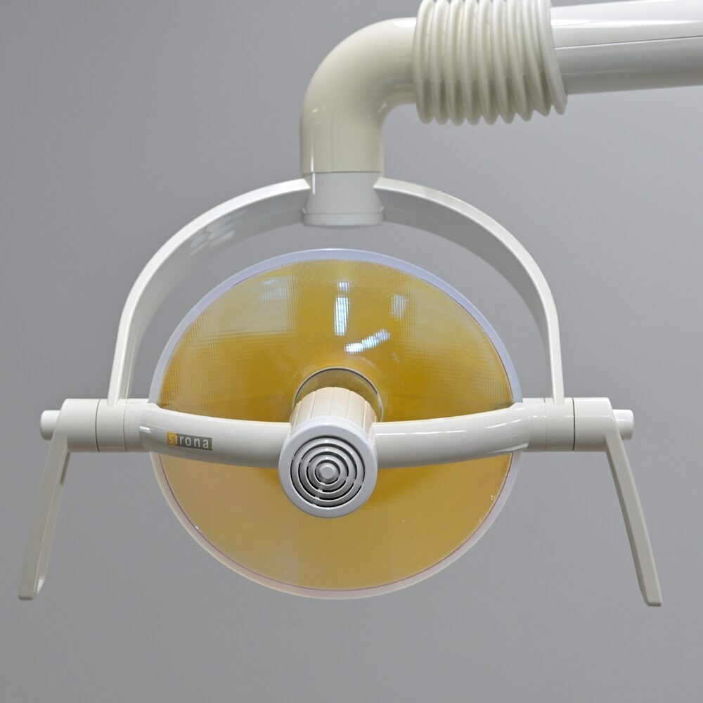Sirona C4+ Behandlungseinheit mit Nassabsaugung, gebraucht und aufgearbeitet | 324994 Sirona C4+ Behandlungseinheit mit Nassabsaugung, gebraucht und aufgearbeitet | 324994