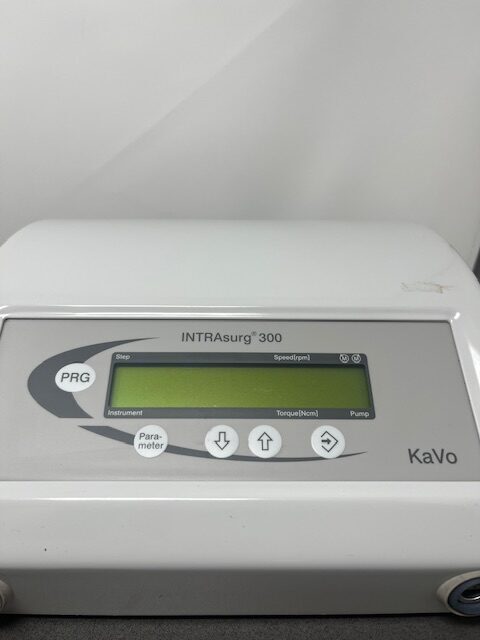 KaVo Intrasurg 300 Chirugie Gerät mit Fußanlasser mplant Dental | 325051 KaVo Intrasurg 300 Chirugie Gerät mit Fußanlasser mplant Dental | 325051