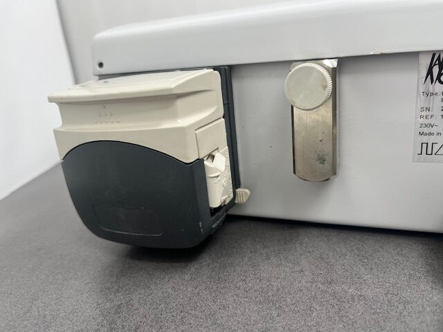 KaVo Intrasurg 300 Chirugie Gerät mit Fußanlasser mplant Dental | 325054 KaVo Intrasurg 300 Chirugie Gerät mit Fußanlasser mplant Dental | 325054