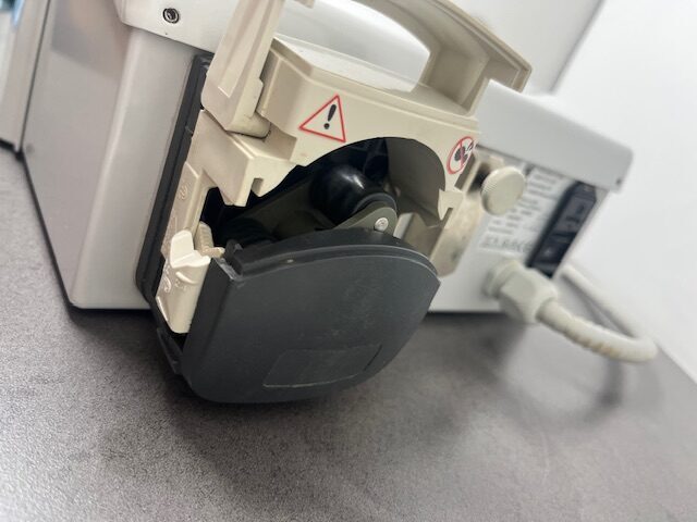 KaVo Intrasurg 300 Chirugie Gerät mit Fußanlasser mplant Dental | 325055 KaVo Intrasurg 300 Chirugie Gerät mit Fußanlasser mplant Dental | 325055