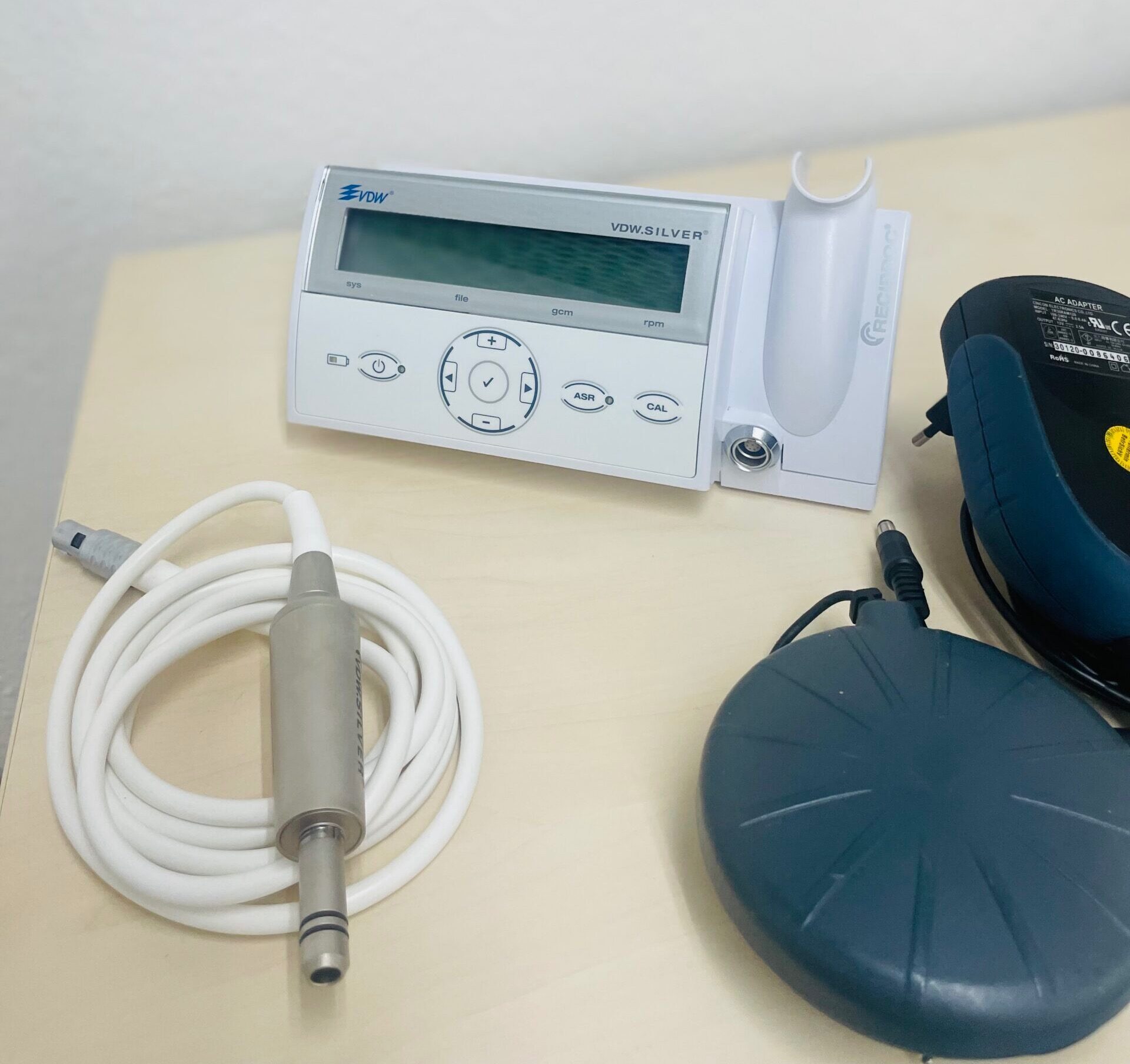 VDW Silver Endo Easy Efficient- Wurzelkanalbehandlung (Endodontie) | 324565 VDW Silver Endo Easy Efficient- Wurzelkanalbehandlung (Endodontie) | 324565