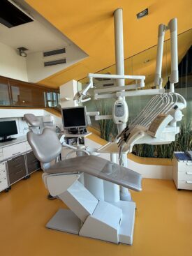 KaVo 1058 T Behandlungsstuhl – Baujahr 2005 – top gepflegt & neu bezogen KaVo 1058 T Behandlungsstuhl – Baujahr 2005 – top gepflegt & neu bezogen