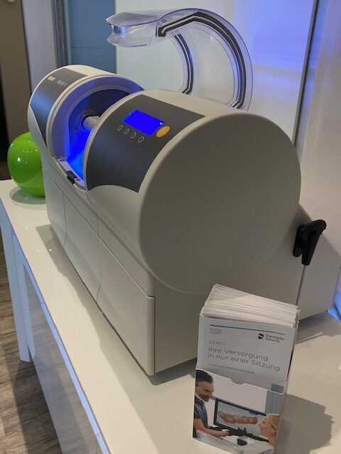 Sirona MC XL Schleifeinheit, 2 Motoren, top Zustand, sehr wenig genutzt, technisch geprüft | 324472 Sirona MC XL Schleifeinheit, 2 Motoren, top Zustand, sehr wenig genutzt, technisch geprüft | 324472