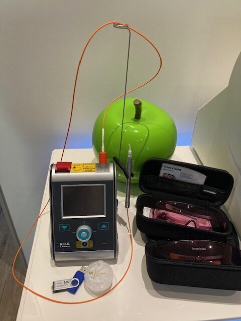 Diodenlaser Q-810 von A.R.C., Nürnberg (Made in Germany) | 324458 Diodenlaser Q-810 von A.R.C., Nürnberg (Made in Germany) | 324458