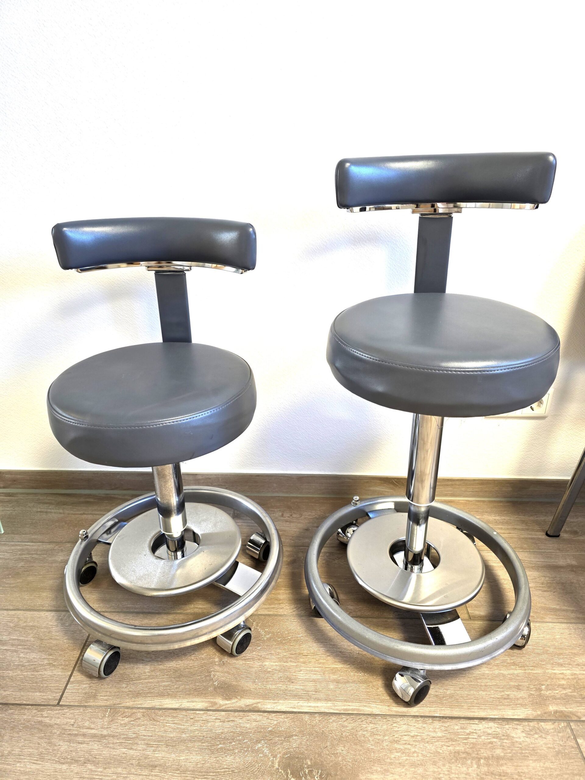 2 Ritter D158 Arbeitssessel zu verkaufen | 324546 2 Ritter D158 Arbeitssessel zu verkaufen | 324546