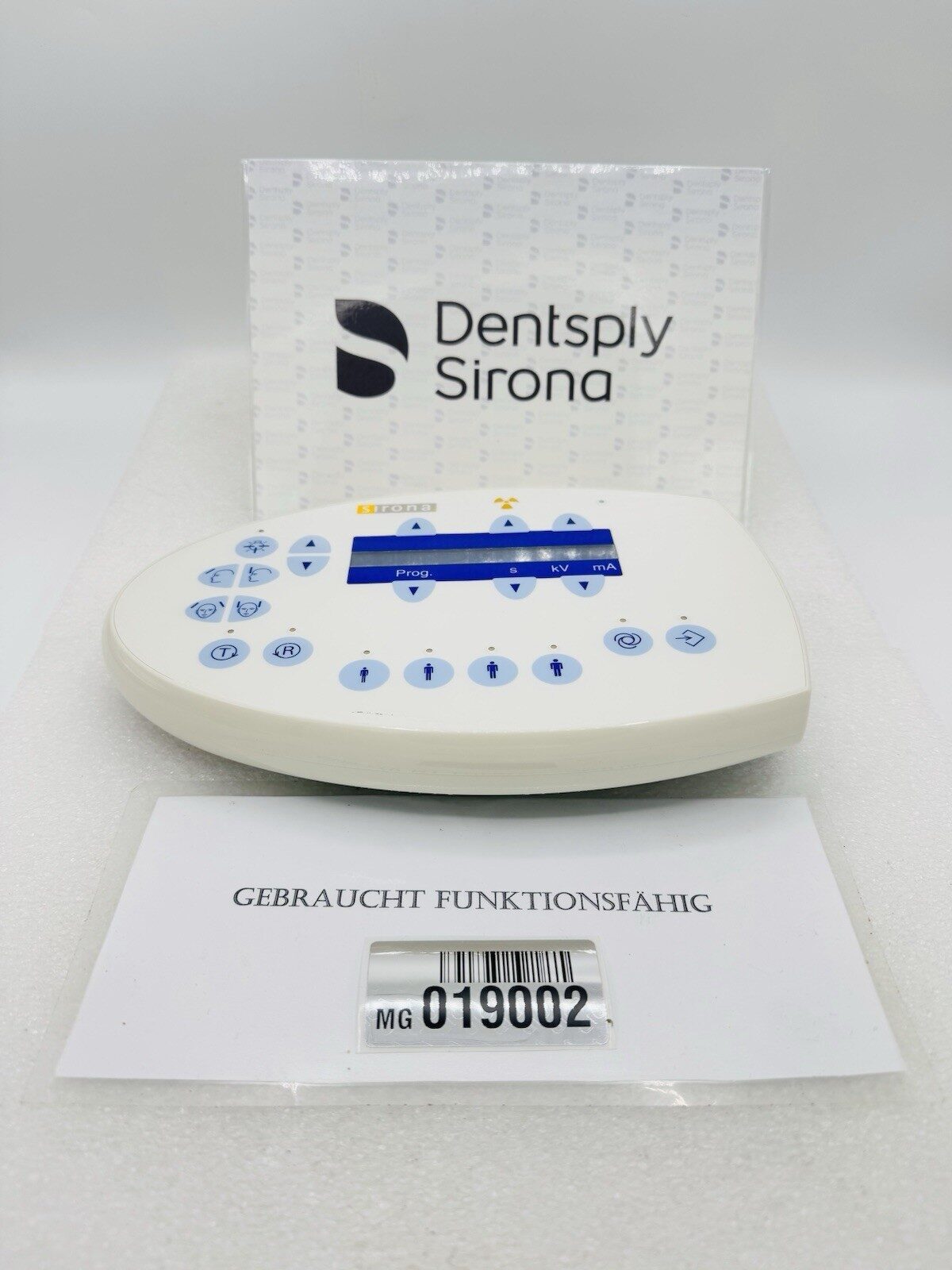 Sirona Orthophos XG3 D3352 E4 Bedienpaneel, gebraucht funktionsfähig MG019002 | 324340 Sirona Orthophos XG3 D3352 E4 Bedienpaneel, gebraucht funktionsfähig MG019002 | 324340
