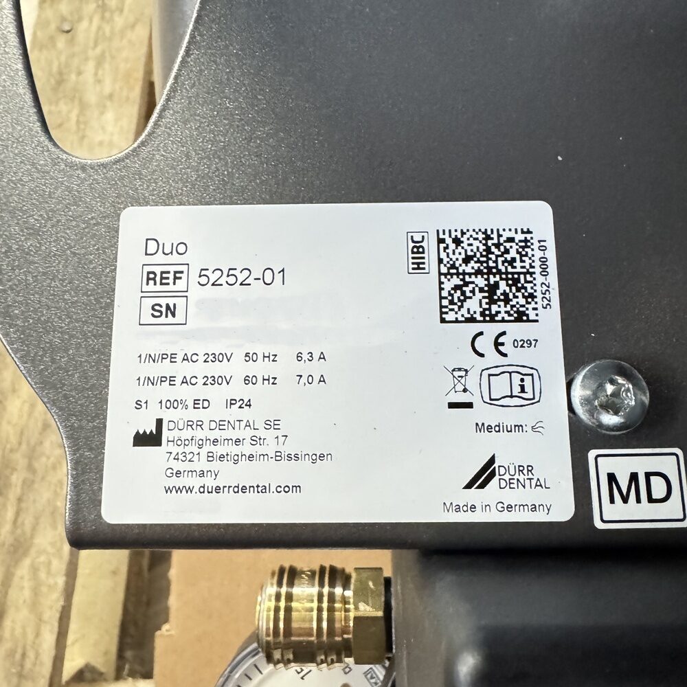 Dürr Dental Duo Kompressor 230V neuwertiger Aussteller | 326392 Dürr Dental Duo Kompressor 230V neuwertiger Aussteller | 326392
