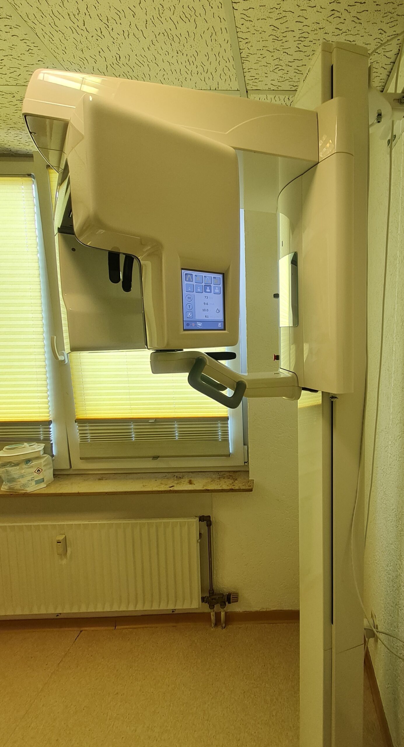 KaVo Pan eXam 2D – Baujahr 2014 – VB 7.000 € brutto | 326768 KaVo Pan eXam 2D – Baujahr 2014 – VB 7.000 € brutto | 326768