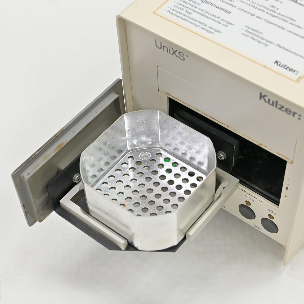 Kulzer UniXS Polymerisationsgerät Gebraucht | 326211 Kulzer UniXS Polymerisationsgerät Gebraucht | 326211