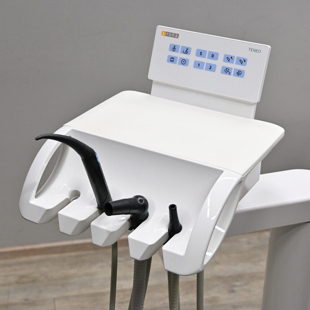 Sirona Teneo Behandlungseinheit mit Trockenabsaugung | 327121 Sirona Teneo Behandlungseinheit mit Trockenabsaugung | 327121
