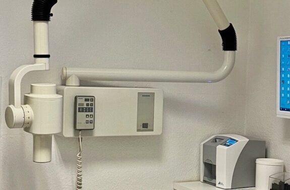 Sirona Heliodent MD und VistaSCAN Mini plus | 326120