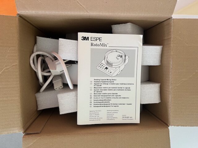 3M Espe Rotomix Kapselmischer | 326321 3M Espe Rotomix Kapselmischer | 326321