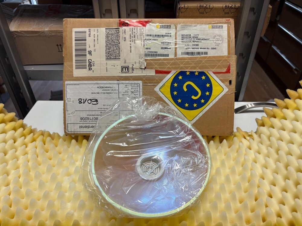 Sirona Reflektor Ersatz / Ersatzteil Original / REF. 58 27 410 / NEU | 326798 Sirona Reflektor Ersatz / Ersatzteil Original / REF. 58 27 410 / NEU | 326798