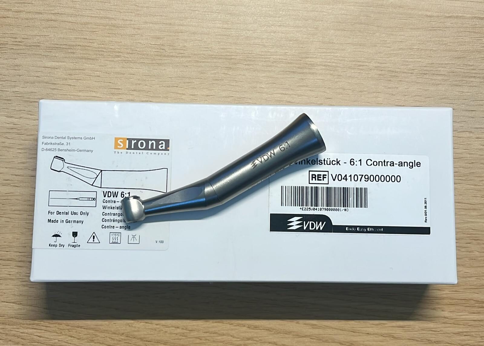 Sirona / VDW Winkelstück 6:1, für Gold + Silver Endo Motor, ohne Licht, 1 Stück | 327393 Sirona / VDW Winkelstück 6:1, für Gold + Silver Endo Motor, ohne Licht, 1 Stück | 327393
