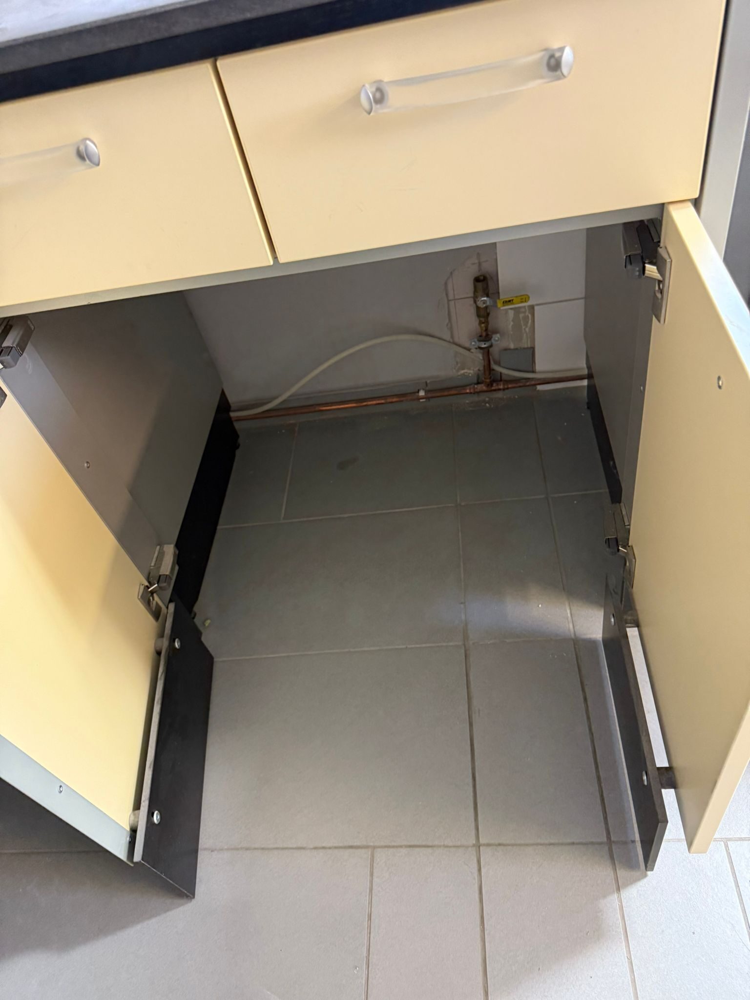 FREUDING Arbeitszeile Gießen Muffelschublade Lötplatz Arbeitsplatz Labor Dental | 328084 FREUDING Arbeitszeile Gießen Muffelschublade Lötplatz Arbeitsplatz Labor Dental | 328084