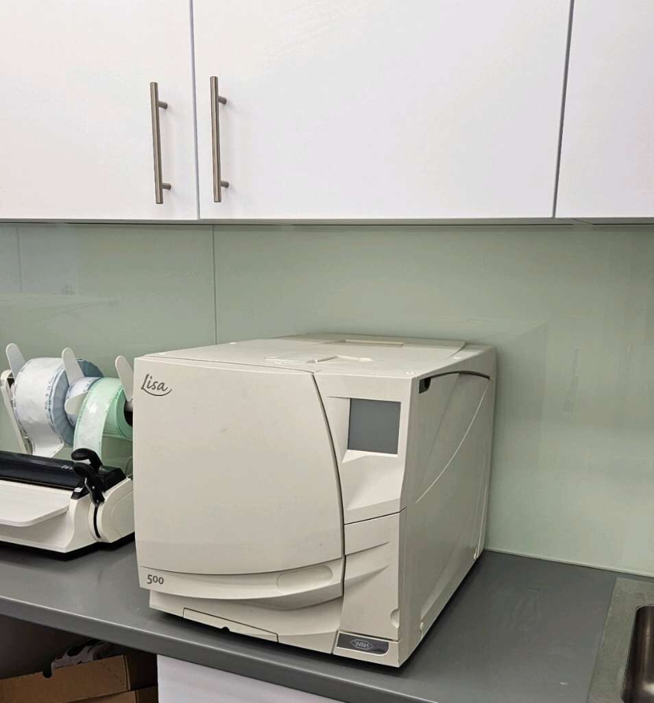 Lisa 517 Sterilisator Autoklav Steri Bj2008 | 328812 Lisa 517 Sterilisator Autoklav Steri Bj2008 | 328812