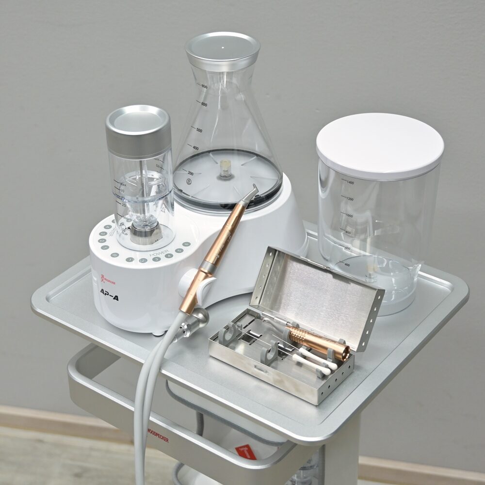 Simple & Smart Kiss Prophylaxe Bundle mit Woodpecker AP-A inkl. Lieferung & Montage | 328045 Simple & Smart Kiss Prophylaxe Bundle mit Woodpecker AP-A inkl. Lieferung & Montage | 328045