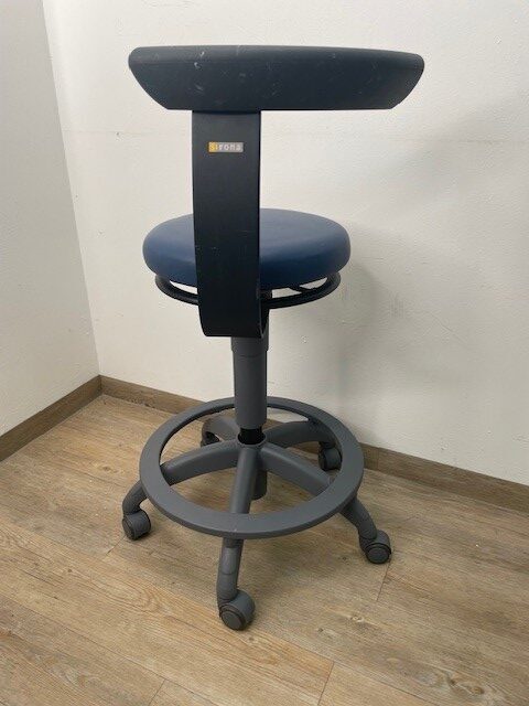 Sirona Carl Arbeitssessel gebraucht | 330245 Sirona Carl Arbeitssessel gebraucht | 330245