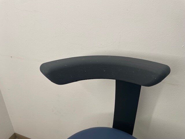 Sirona Carl Arbeitssessel gebraucht | 330246 Sirona Carl Arbeitssessel gebraucht | 330246
