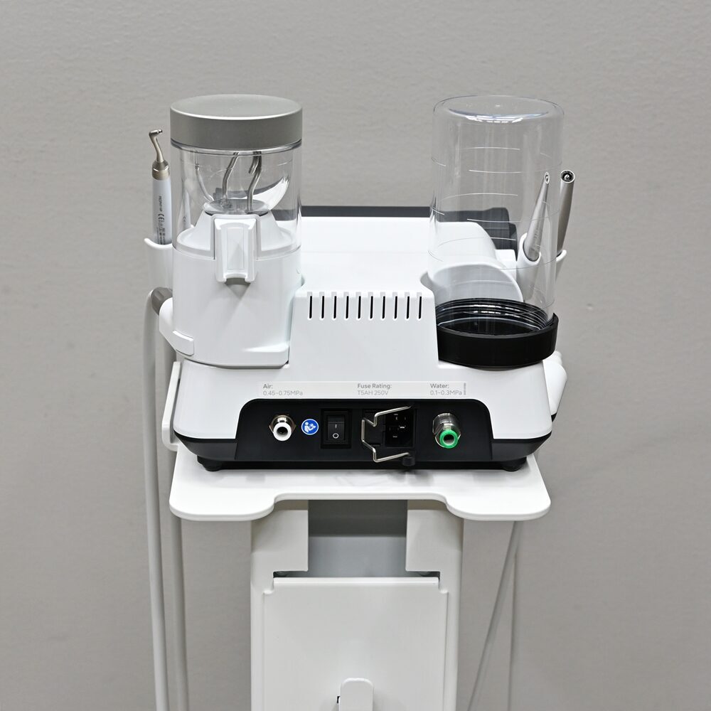 NSK Varios Combi Pro 2.0 Ultraschall- und Pulvertherapiegerät, inkl. Perio Set & i Cart Prophy 2 neu | 328659