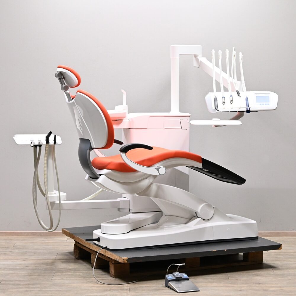 Sirona Intego Pro turn Behandlungseinheit Nassabsaugung Gebraucht & Aufbereitet | 328756 Sirona Intego Pro turn Behandlungseinheit Nassabsaugung Gebraucht & Aufbereitet | 328756