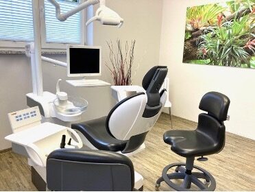 Behandlungseinheit Sirona Teneo mit LED- View top gepflegt | 328178 Behandlungseinheit Sirona Teneo mit LED- View top gepflegt | 328178