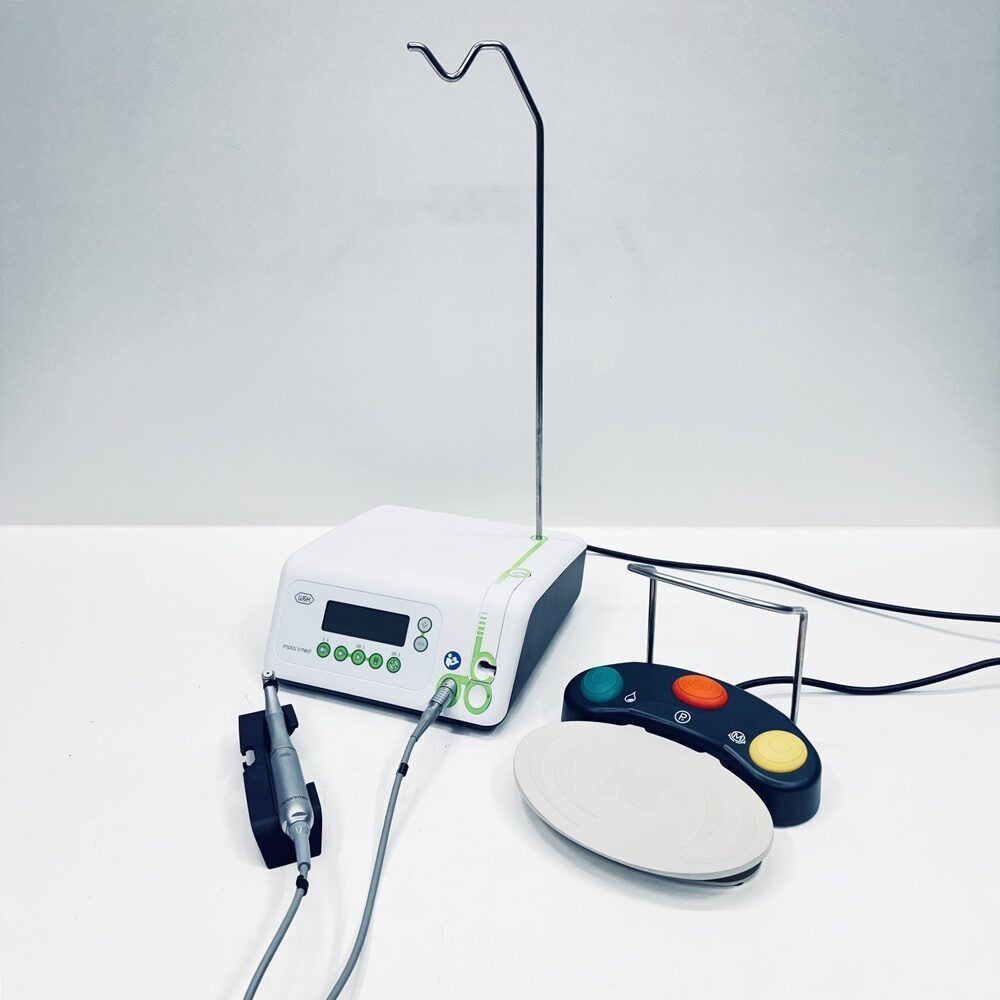 W&H Implantmed SI-923 Chirurgiemotor mit Winkelstück | 330758 W&H Implantmed SI-923 Chirurgiemotor mit Winkelstück | 330758