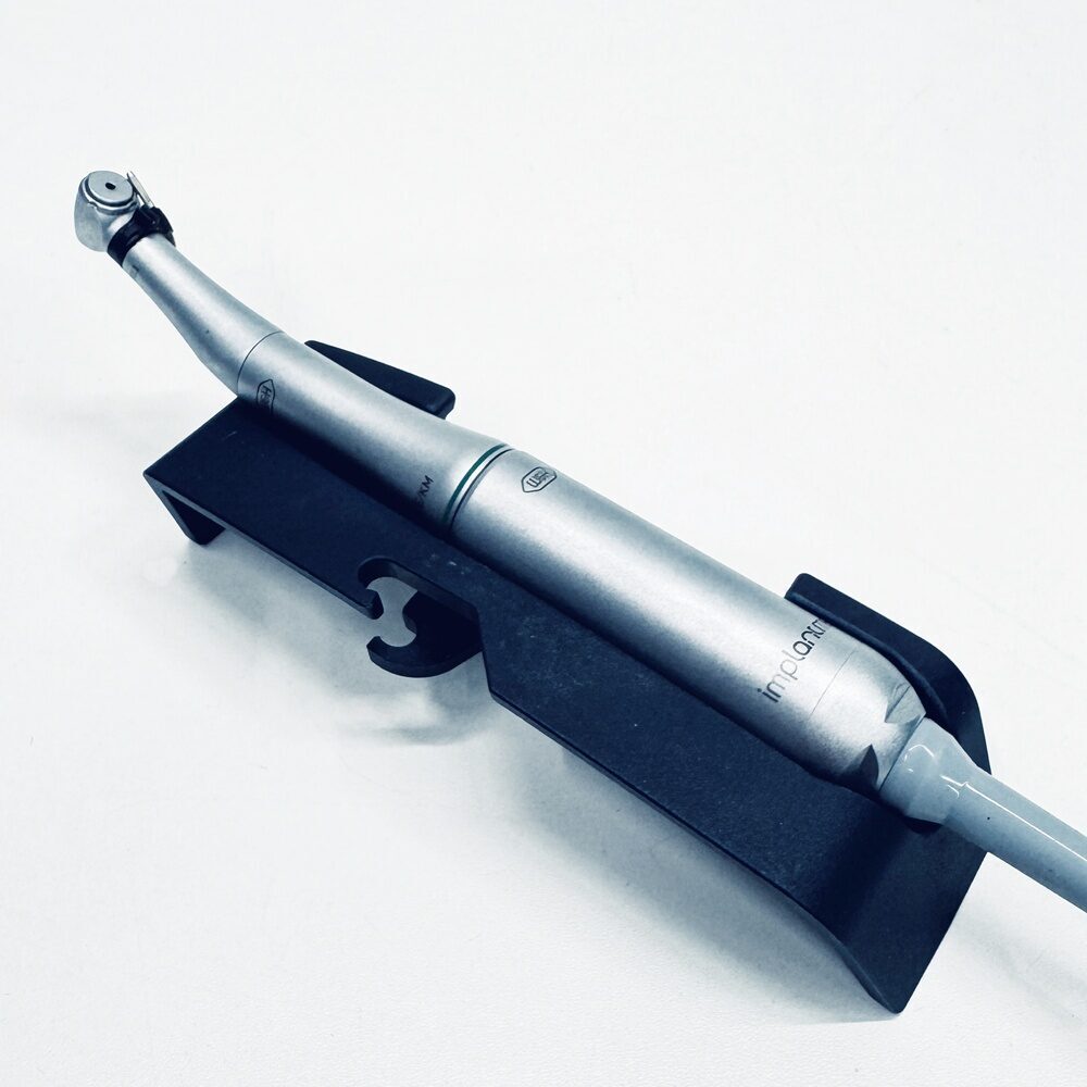 W&H Implantmed SI-923 Chirurgiemotor mit Winkelstück | 330751 W&H Implantmed SI-923 Chirurgiemotor mit Winkelstück | 330751