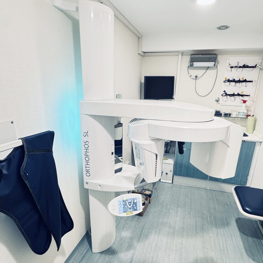 Sirona Orthophos SL Digitales 2D Panoramaröntgengerät gebraucht | 331222 Sirona Orthophos SL Digitales 2D Panoramaröntgengerät gebraucht | 331222