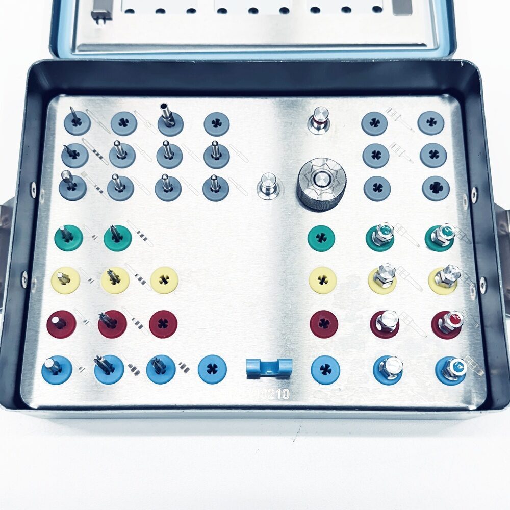 OT Medical Fit² OP Chirurgie Tray mit Inhalt gebraucht | 331570 OT Medical Fit² OP Chirurgie Tray mit Inhalt gebraucht | 331570