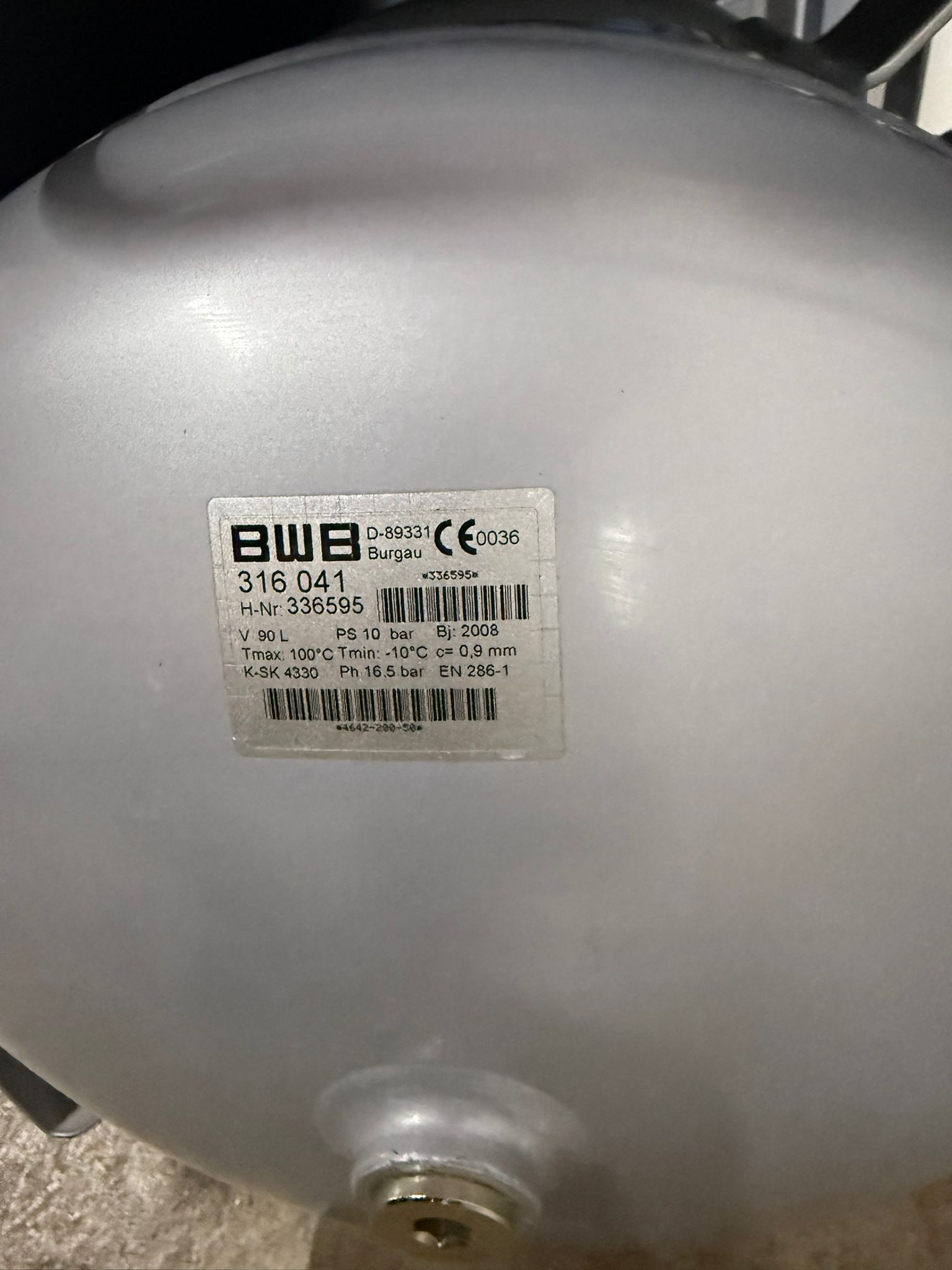 Dürr Dental Quattro Tandem Kompressor 4682-51 Silver Airline 8 Zylinder Membrantrocknung | 331256 Dürr Dental Quattro Tandem Kompressor 4682-51 Silver Airline 8 Zylinder Membrantrocknung | 331256