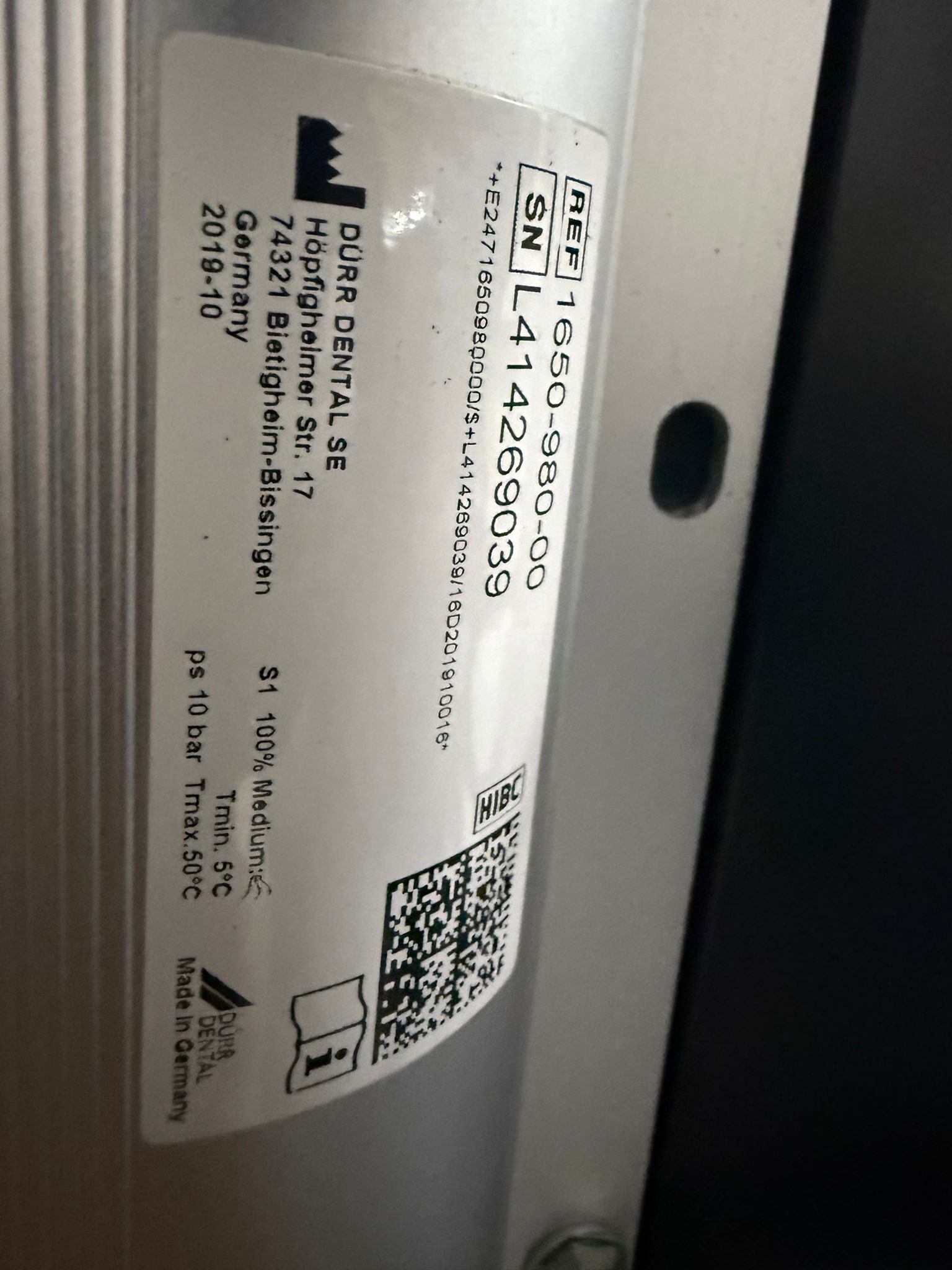 Dürr Dental Quattro Tandem Kompressor 4682-51 Silver Airline 8 Zylinder Membrantrocknung | 331257 Dürr Dental Quattro Tandem Kompressor 4682-51 Silver Airline 8 Zylinder Membrantrocknung | 331257