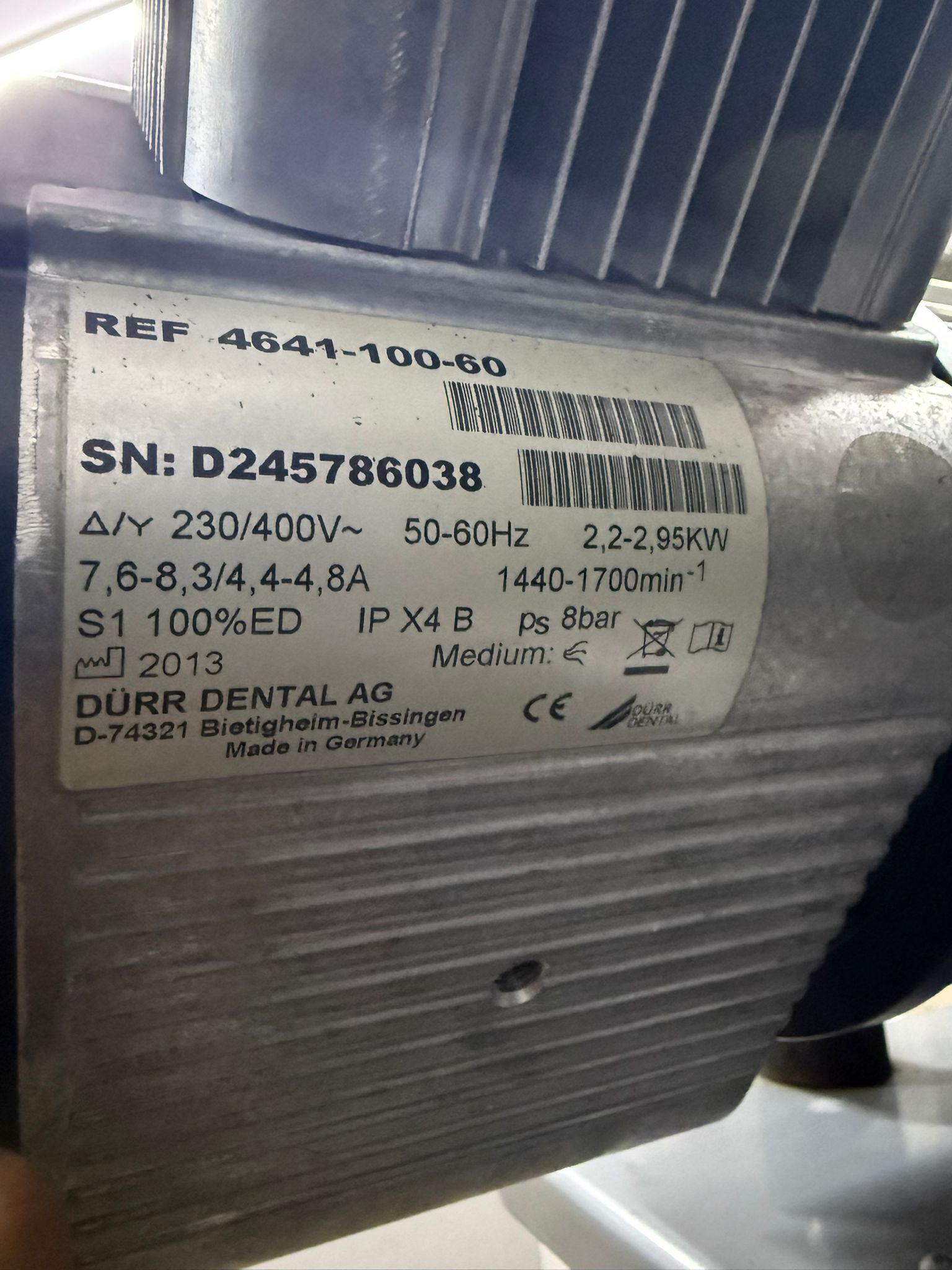 Dürr Dental Quattro Tandem Kompressor 4682-51 Silver Airline 8 Zylinder Membrantrocknung | 331258 Dürr Dental Quattro Tandem Kompressor 4682-51 Silver Airline 8 Zylinder Membrantrocknung | 331258