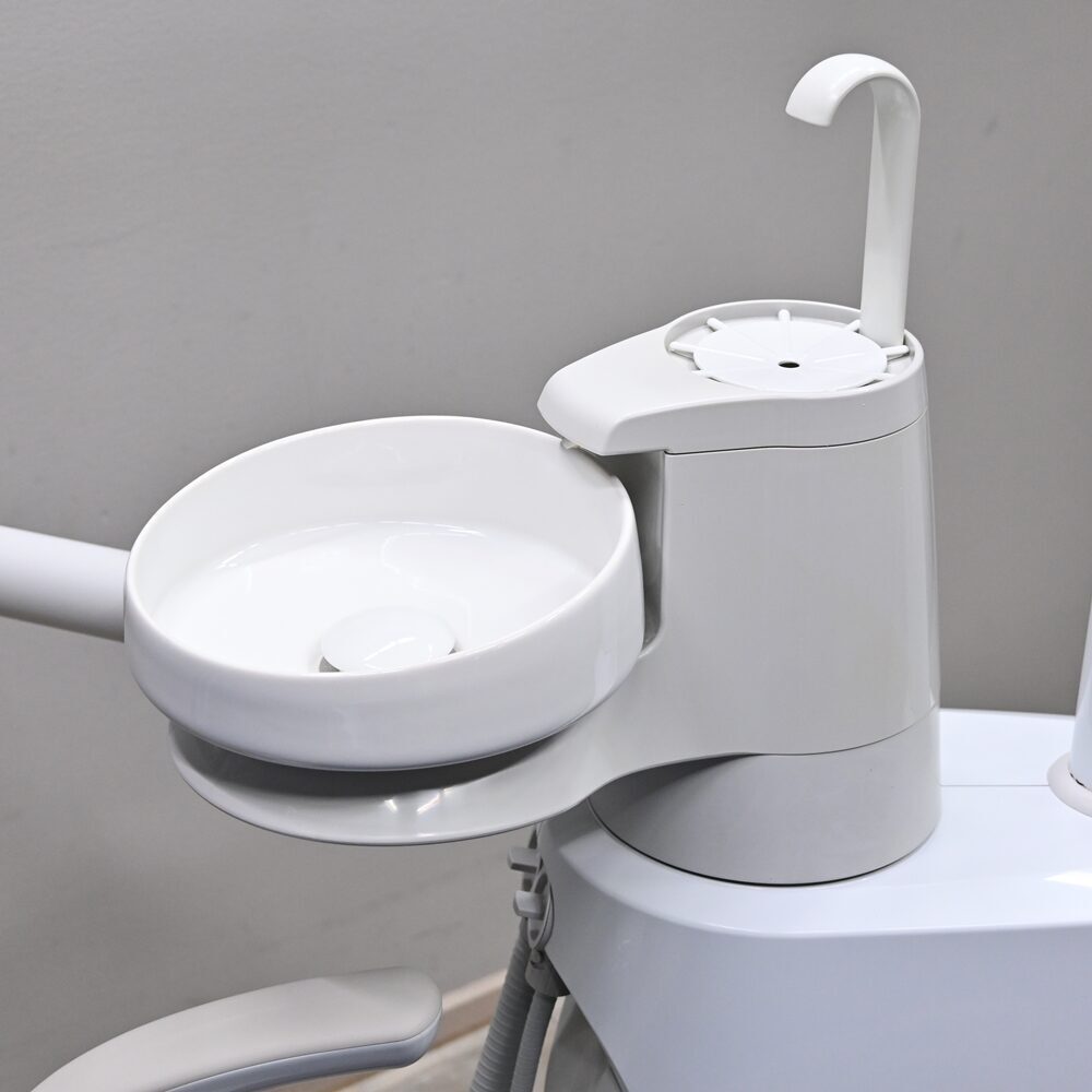 Kavo 1058 TM Behandlungseinheit Trockenabsaugung | 331183 Kavo 1058 TM Behandlungseinheit Trockenabsaugung | 331183