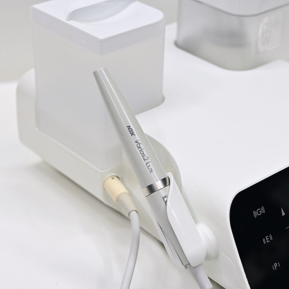 NSK Varios Combi Pro Ultraschall- und Pulvertherapiegerät, gebraucht & generalüberholt | 330720 NSK Varios Combi Pro Ultraschall- und Pulvertherapiegerät, gebraucht & generalüberholt | 330720