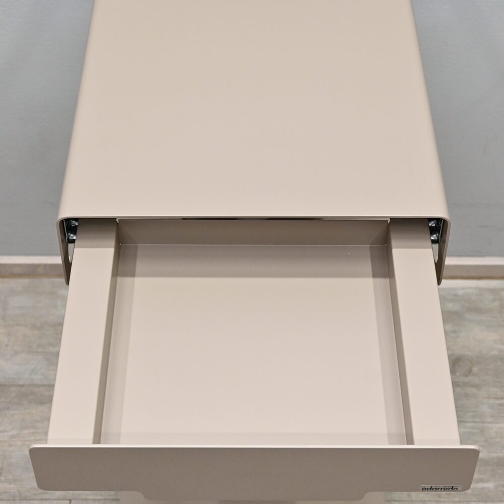 Edarredo FLEXI 4C Cart Gerätewagen mit Schublade, Sand, Aussteller | 330470 Edarredo FLEXI 4C Cart Gerätewagen mit Schublade, Sand, Aussteller | 330470