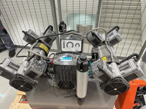 Dürr Kompressor Quattro/ 8 Zylinder | 330803