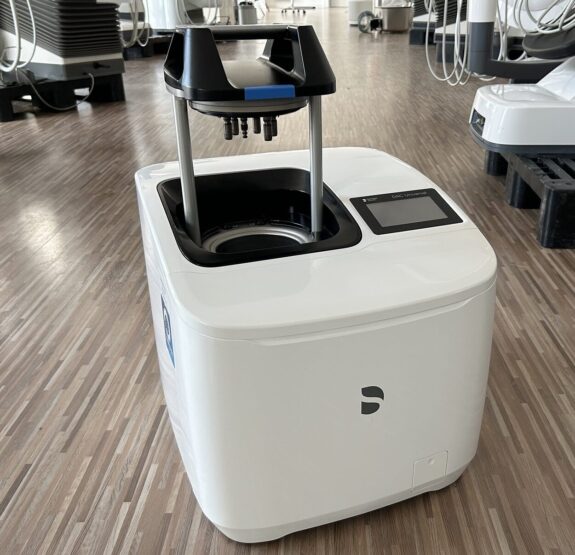 Sirona DAC Universal Touch Pflegegerät BJ 2021 | 330958