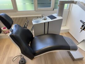 XO 4 Behandlungseinheit – Baujahr 2006 – voll funktionsfähig XO 4 Behandlungseinheit – Baujahr 2006 – voll funktionsfähig