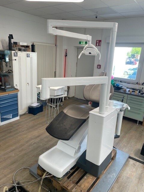 Sirona Sinius TS Behandlungseinheit gebraucht | 330813 Sirona Sinius TS Behandlungseinheit gebraucht | 330813