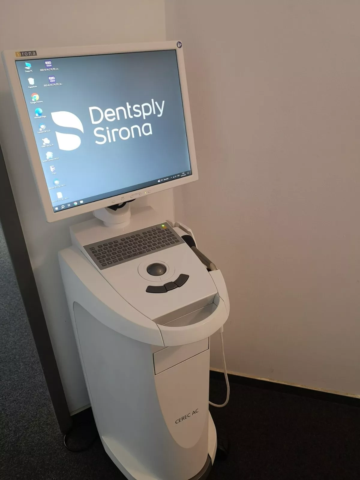 Dentsply Sirona Omnicam Intraoralscanner 3D Scanner CAD / CAM | 330512