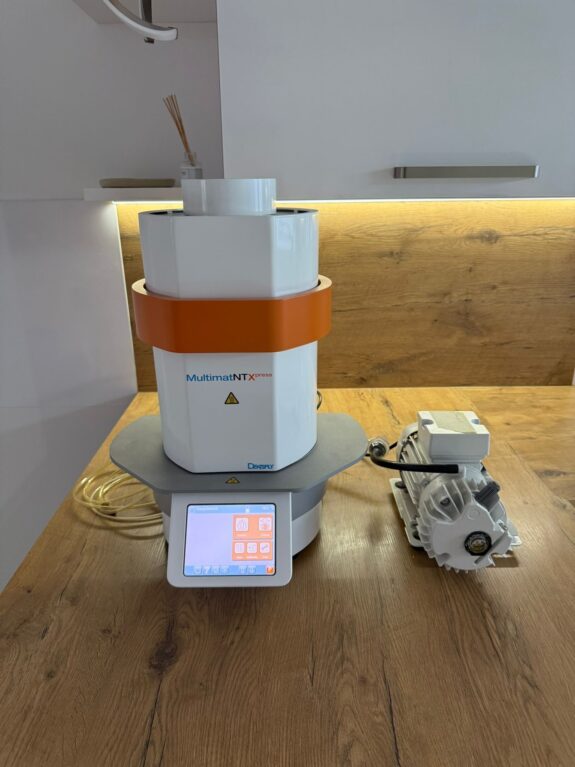 DENTSPLY DeguDent Multimat NTX Press Keramikofen mit Pumpe Brennofen Pressofen | 332685