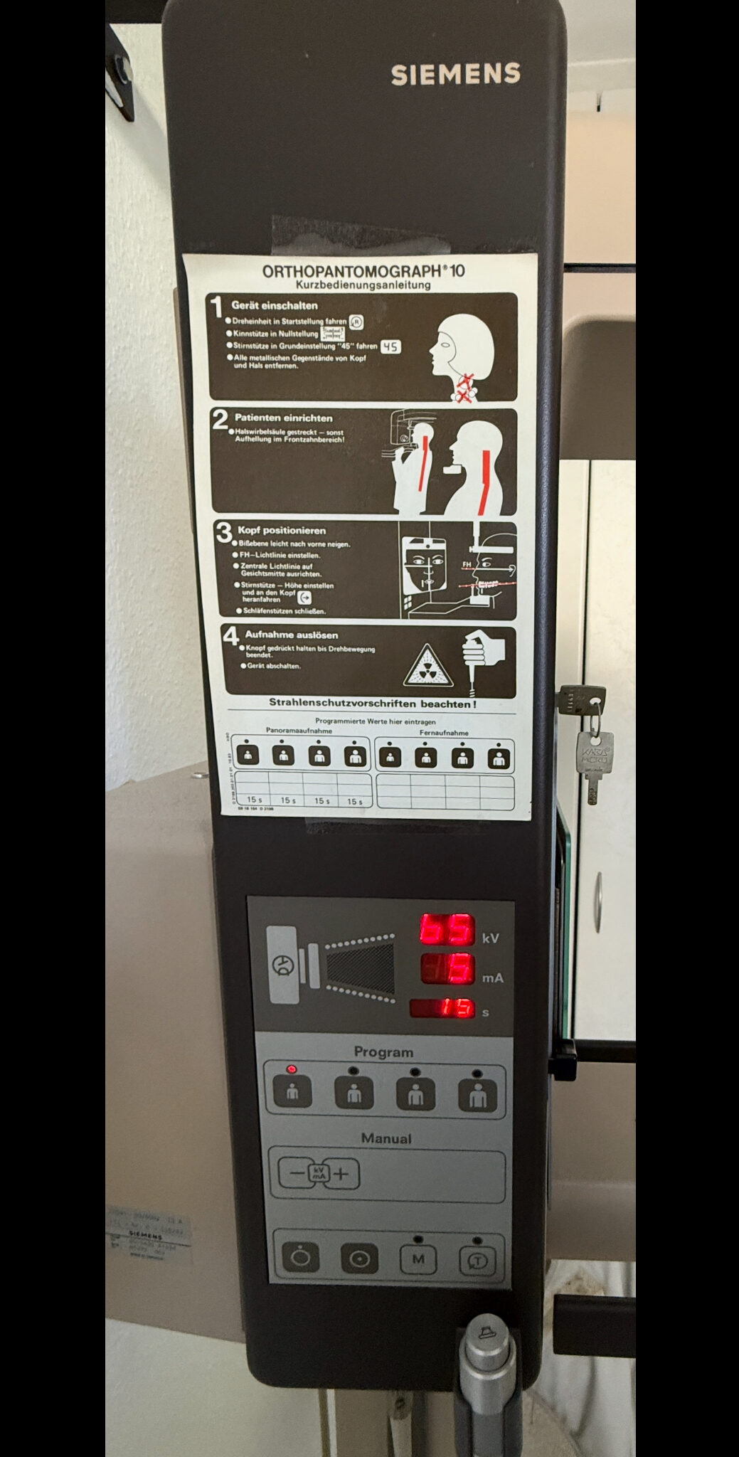 Siemens Orthopantomopraph OP 10 – voll funktionstüchtig | 332211 Siemens Orthopantomopraph OP 10 – voll funktionstüchtig | 332211